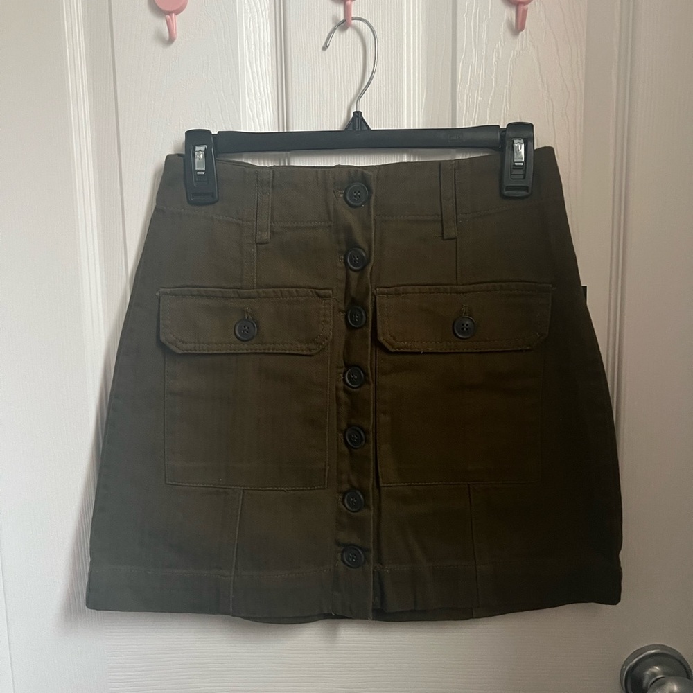 Forever 21 skirt